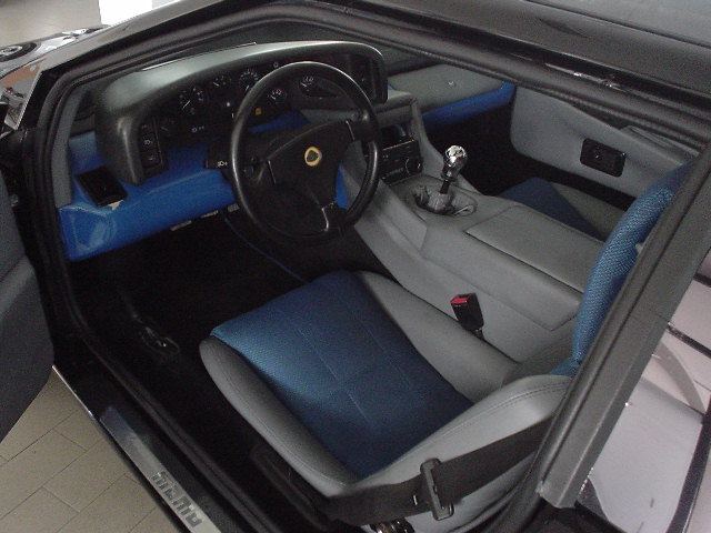 VENDO LOTUS ESPRIT SE 2.2 SALA CONSILINA (59596) Veicoli fra il 1994 e ...