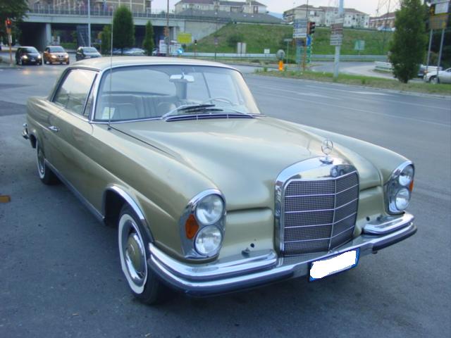 Mercedes 250 SE Coupe'