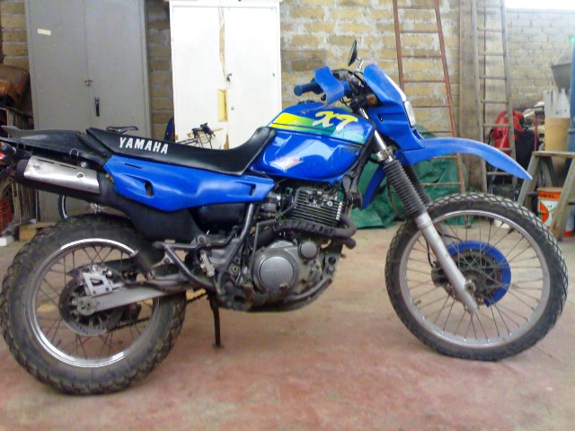 VENDO YAMAHA XT 600 vendo yamaha xt 600: