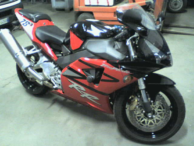 Honda cbr 954 rr fireblade scheda tecnica #2