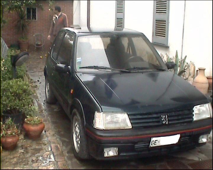 PEUGEOT 205 GT