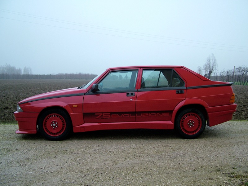 alfa romeo 75 evoluzione