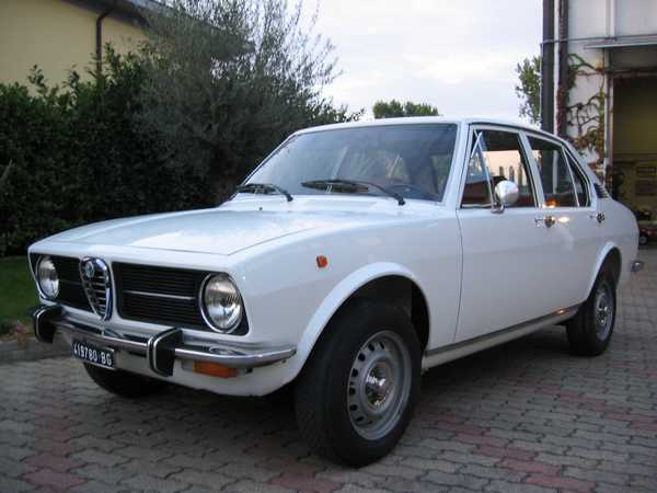 Alfa Romeo Alfetta